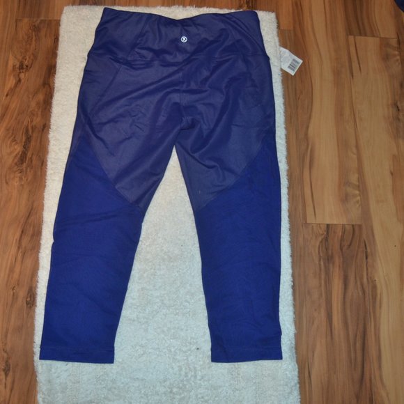 Size Large Blue Reflex leggings - Picture 6 of 6